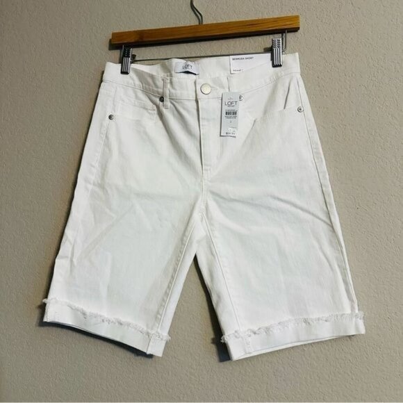 Ann Taylor LOFT Cotton Boyfriend Denim Shorts in White with 10 1/2 " inseam Sz 2 - Picture 2 of 10